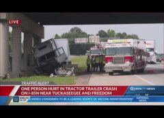 Tractor-trailer crash partially closes I-85 North in Charlotte; 1 person injured